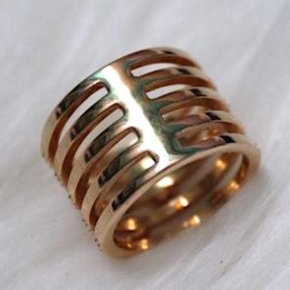 SOLD NEW Swarovski Rose Gold Crystal Layer Ring - Picture 3 of 6